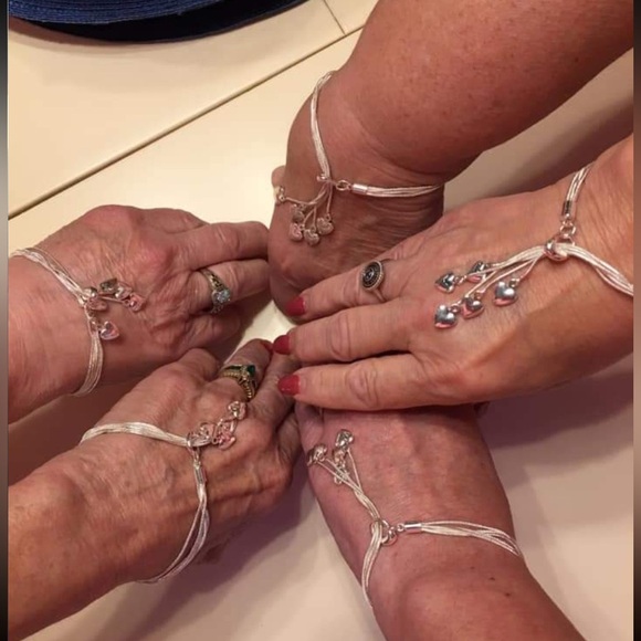 Sterling 925 Silver Heart Charm non traditional Bracelet - Picture 6 of 6